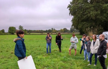 Réunion de plein champ avec les partenaires du projet PhoshoBio